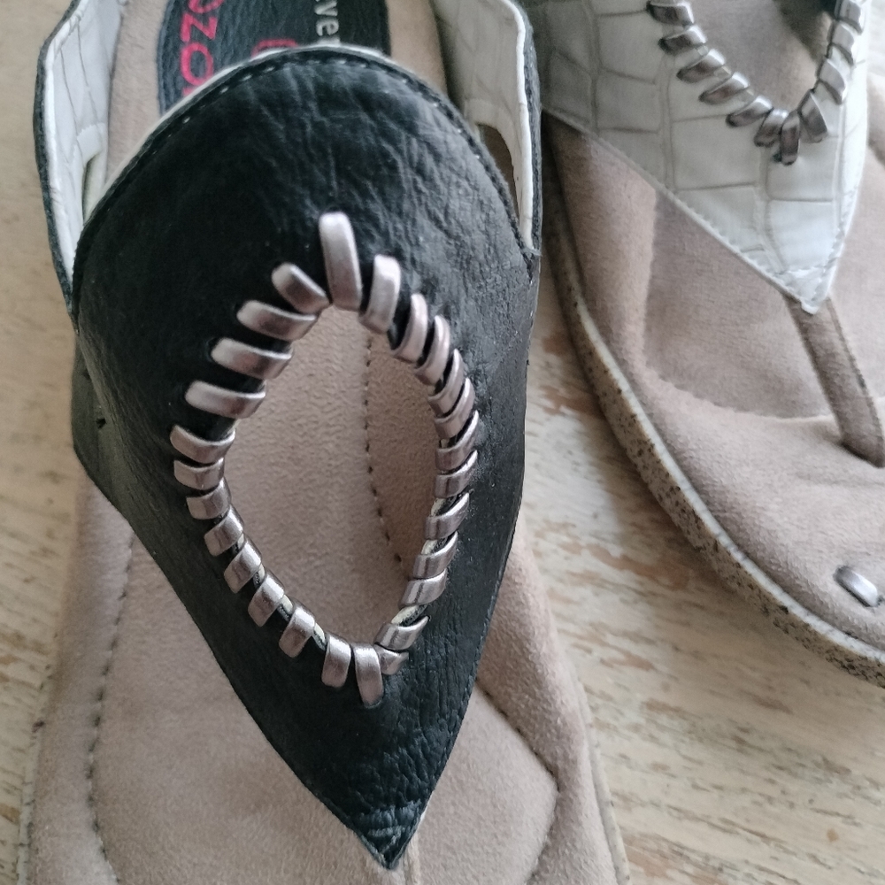 Designer sandals - Picture 7 of 12